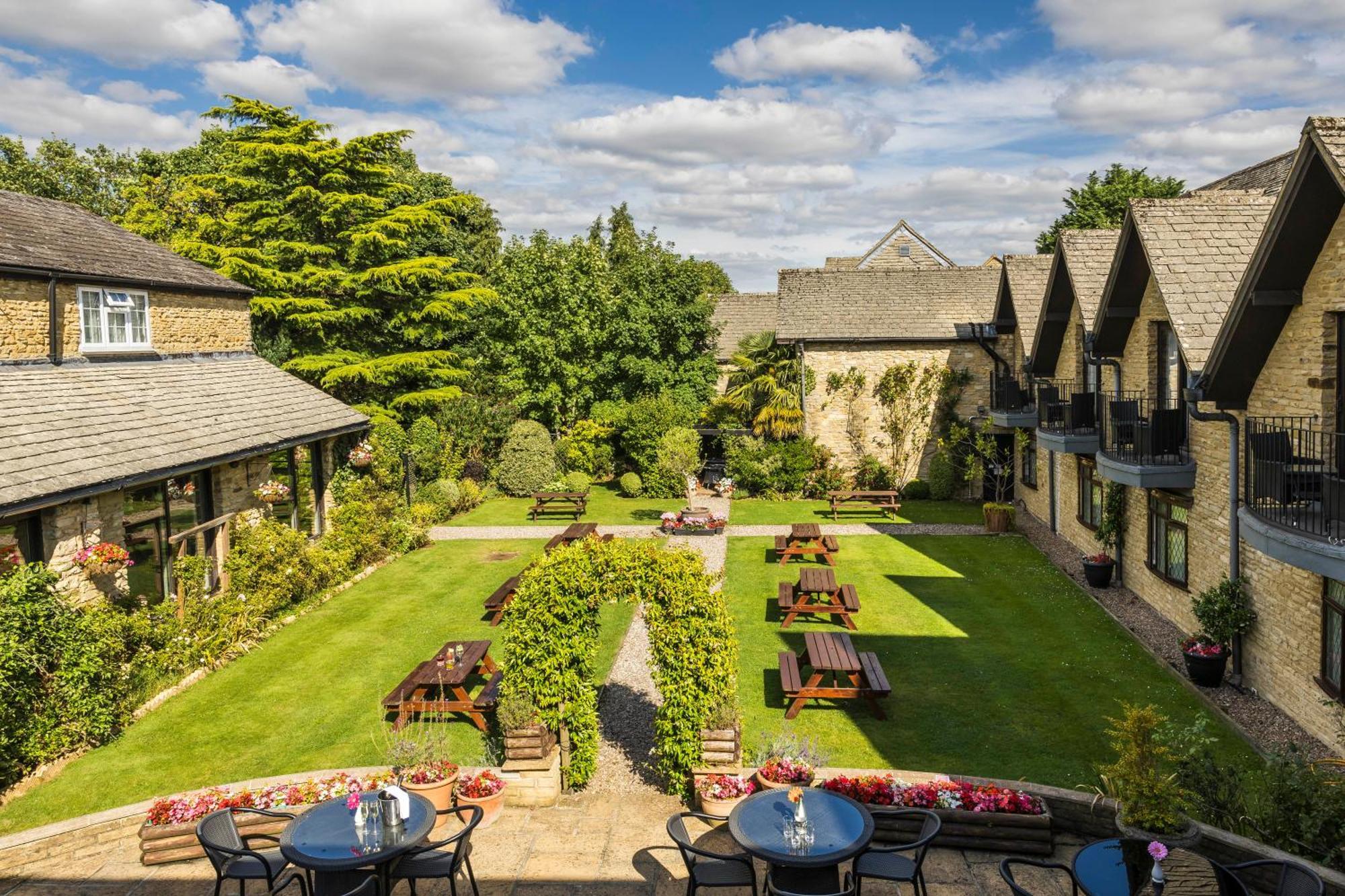 The Holt Hotel Steeple Aston Luaran gambar